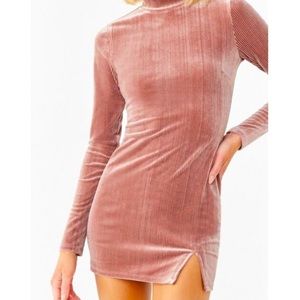 Forever 21 Ribbed Velvet Long Sleeve Dusty Pink Dress